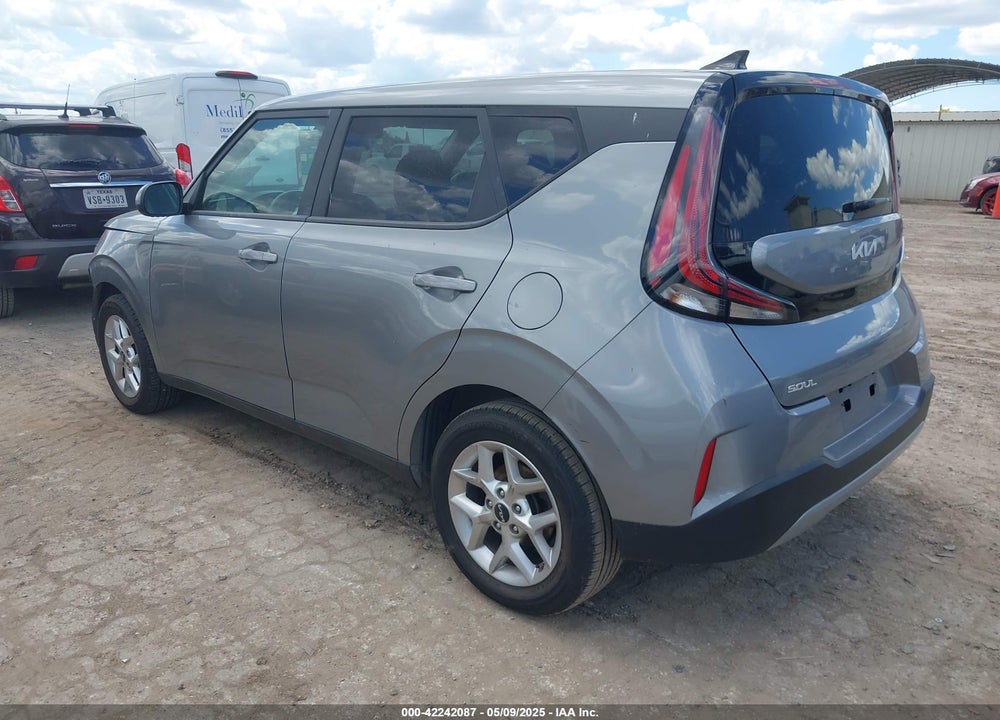 2023 KIA SOUL VIN: KNDJ23AU6P7861766