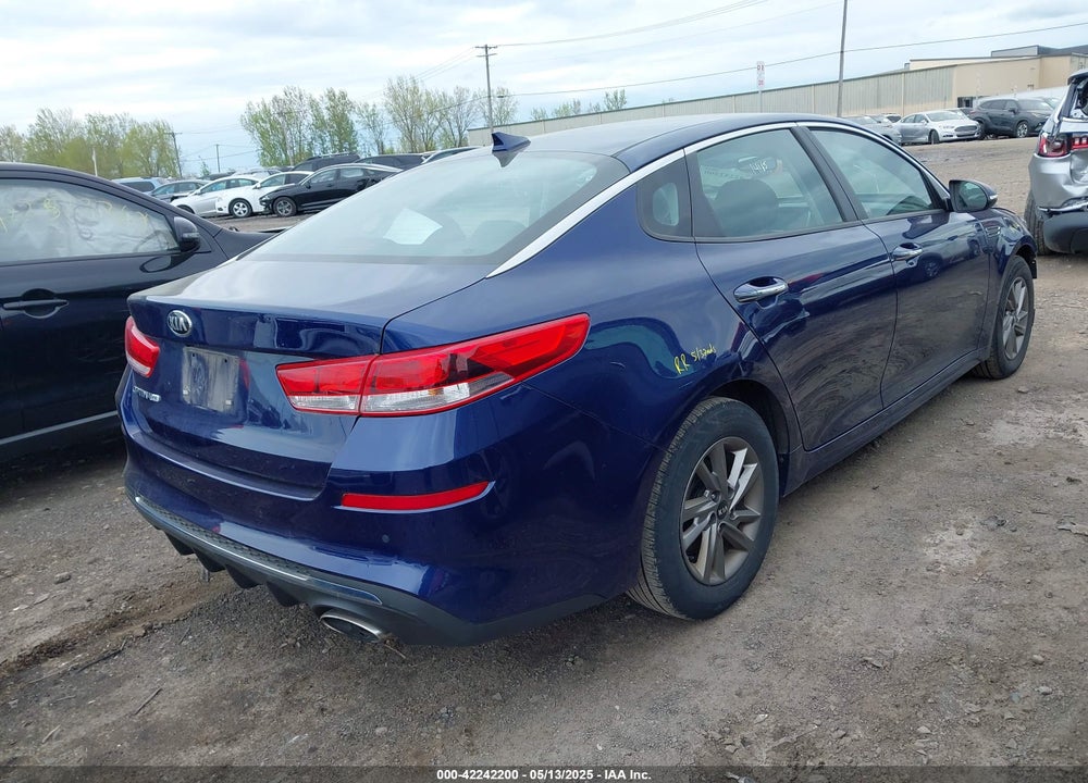 2020 KIA OPTIMA VIN: 5XXGT4L30LG396033