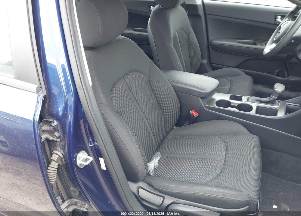 2020 KIA OPTIMA VIN: 5XXGT4L30LG396033