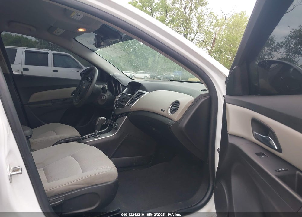 2015 CHEVROLET CRUZE VIN: 1G1PC5SB4F7230585