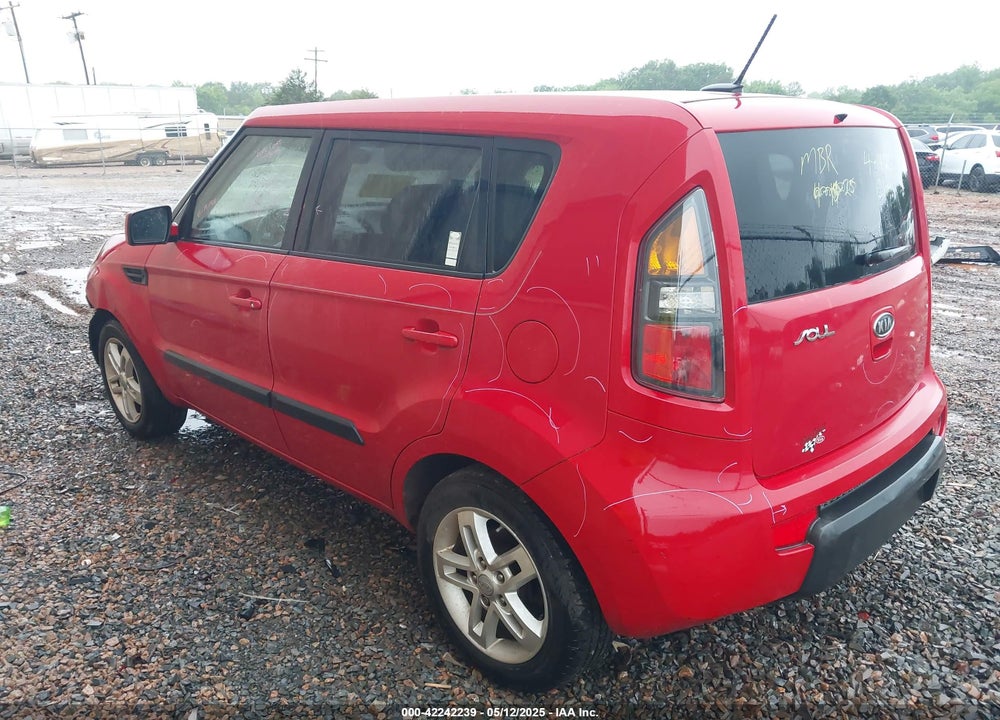 2011 KIA SOUL VIN: KNDJT2A28B7215711