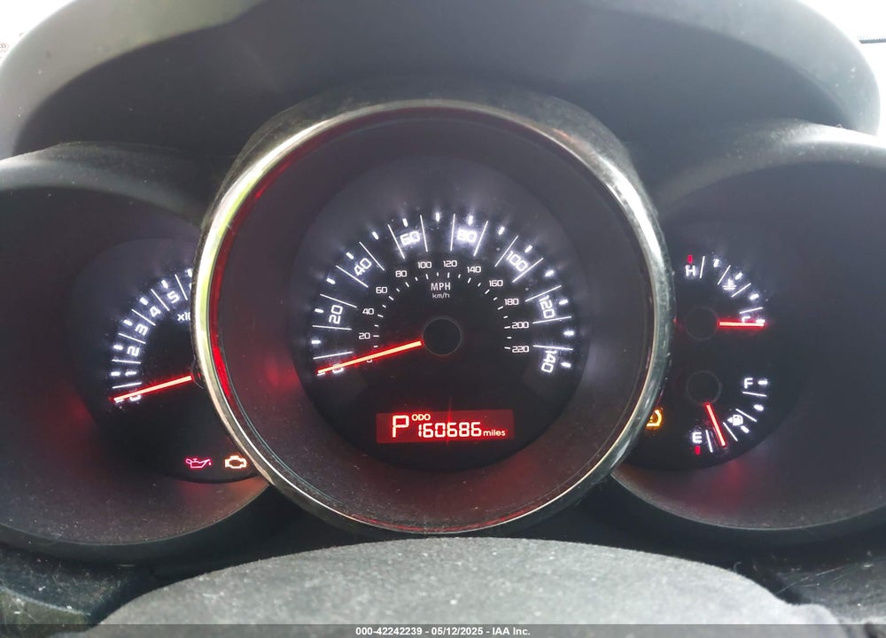 2011 KIA SOUL VIN: KNDJT2A28B7215711