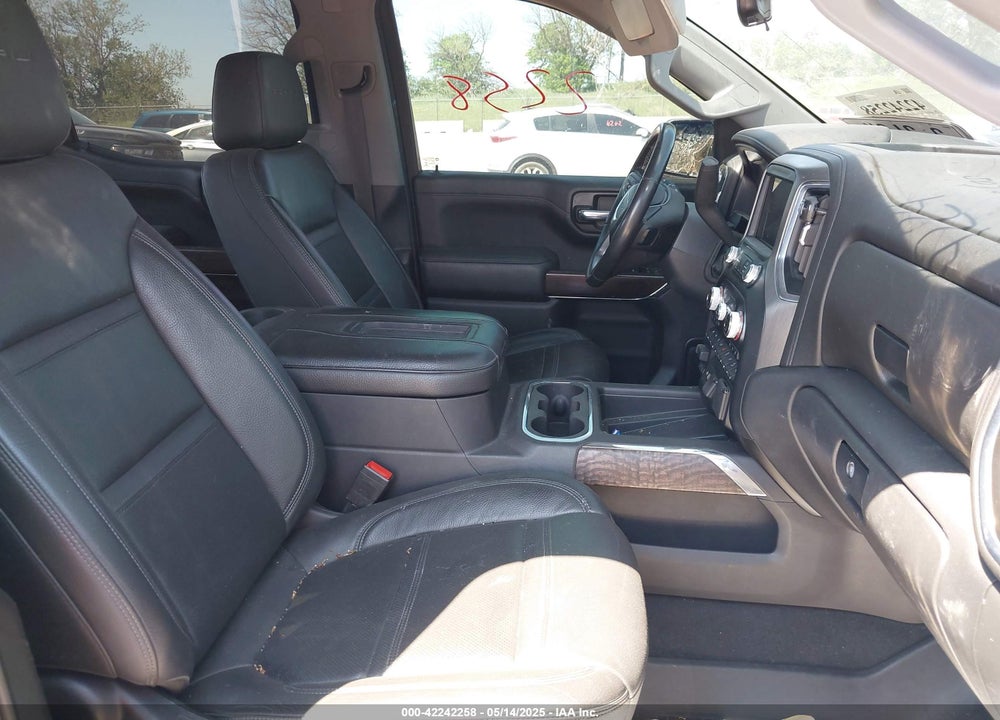 2021 GMC SIERRA 1500 4WD SHORT BOX DENALI VIN: 3GTU9FEL2MG103368