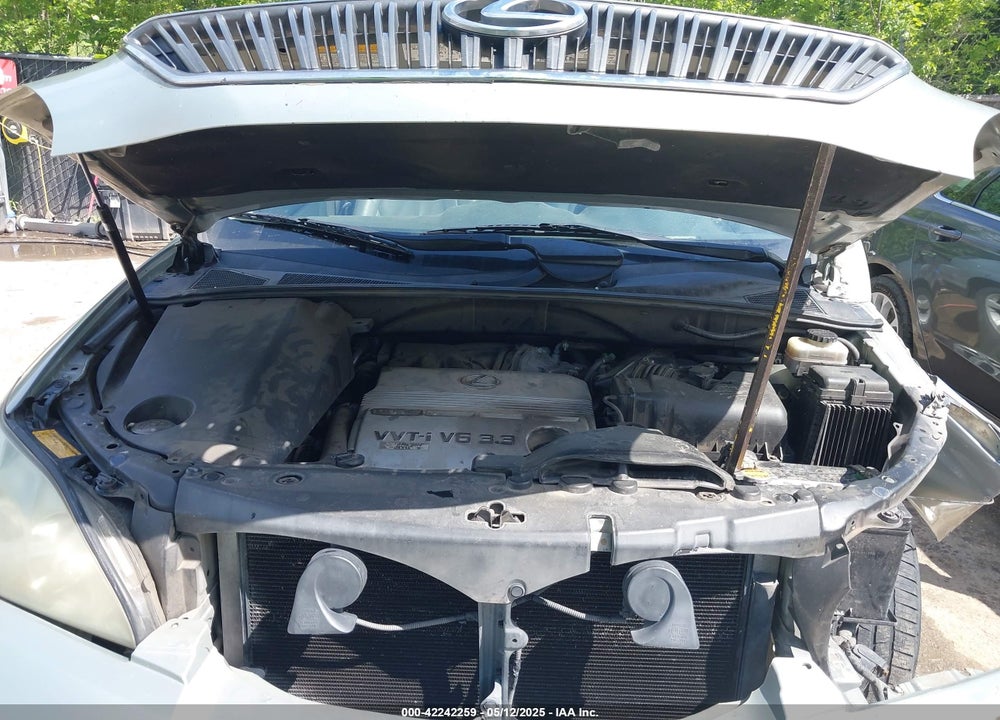 2004 LEXUS RX 330 VIN: JTJHA31U040071060
