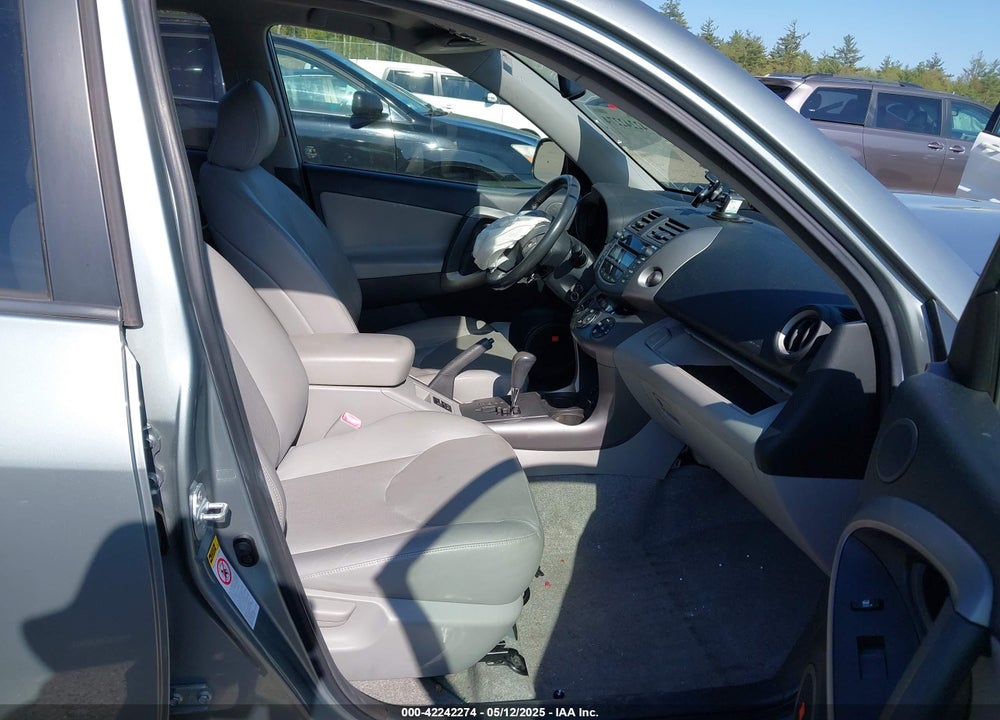 2007 TOYOTA RAV4 VIN: JTMBD31V775069936