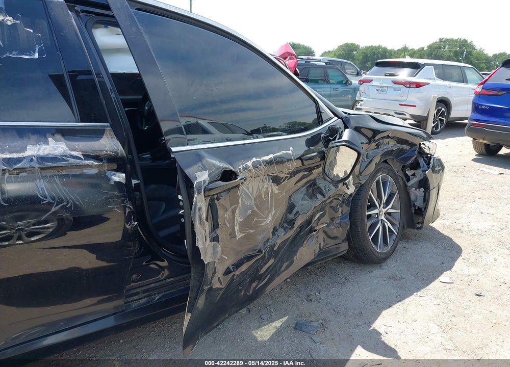 2021 TOYOTA CAMRY VIN: 4T1F11AK0MU446852