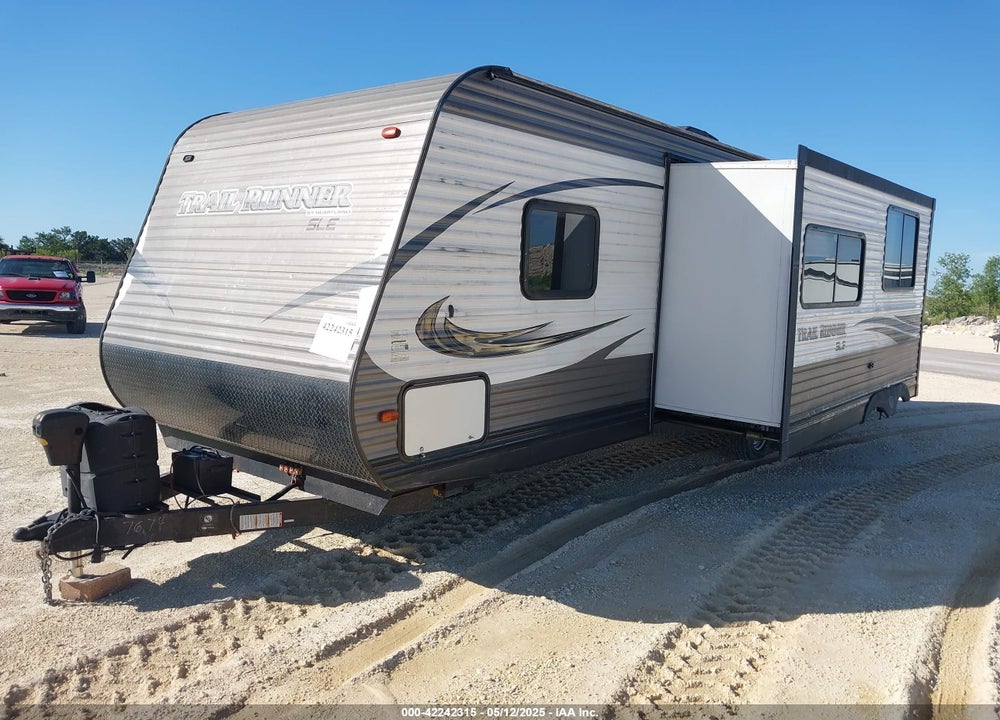 2017 HEARTLAND TRAIL RUNNER 292 SLE VIN: 5SFEB3224HE327674