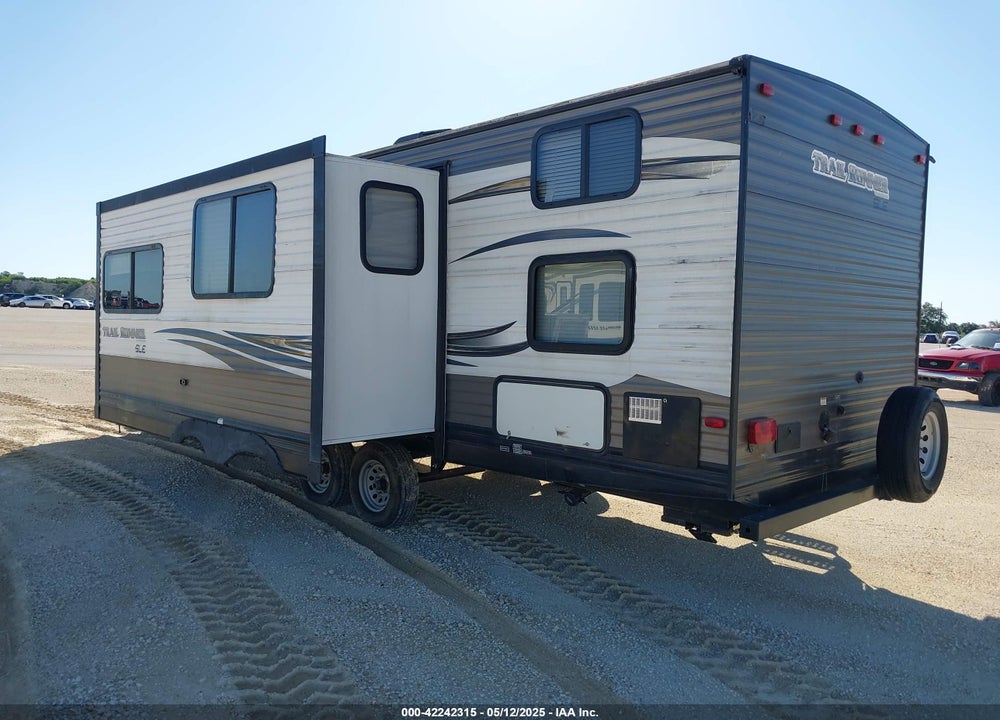 2017 HEARTLAND TRAIL RUNNER 292 SLE VIN: 5SFEB3224HE327674