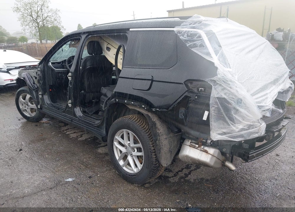 2021 JEEP GRAND CHEROKEE L LAREDO 4X4 VIN: 1C4RJKAG3M8172316