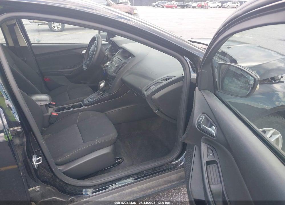 2017 FORD FOCUS VIN: 1FADP3K25HL345845