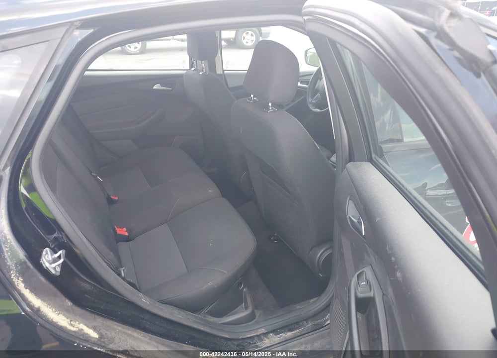 2017 FORD FOCUS VIN: 1FADP3K25HL345845
