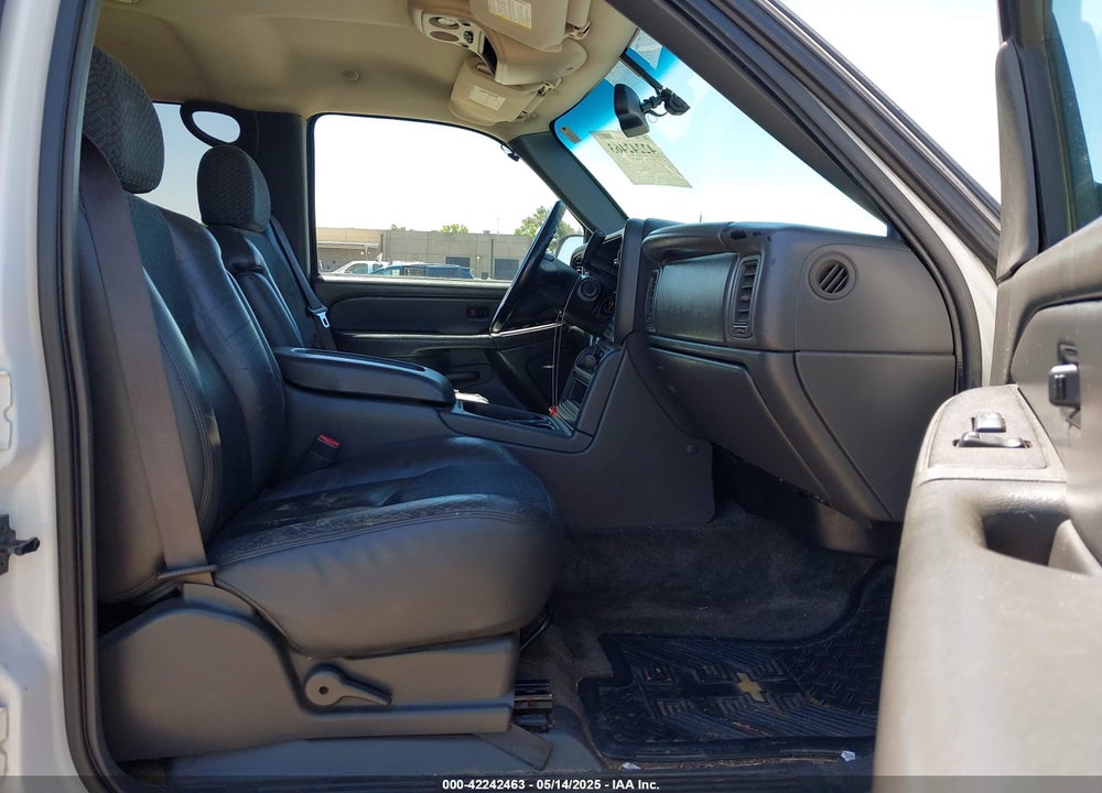 2003 CHEVROLET AVALANCHE 1500 VIN: 3GNEK13T43G227534
