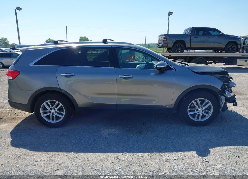 2016 KIA SORENTO 3.3L EX VIN: 5XYPHDA54GG087396
