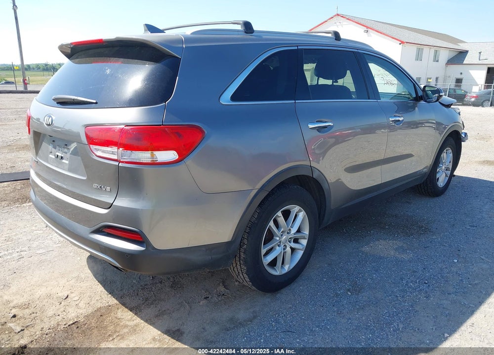 2016 KIA SORENTO 3.3L EX VIN: 5XYPHDA54GG087396