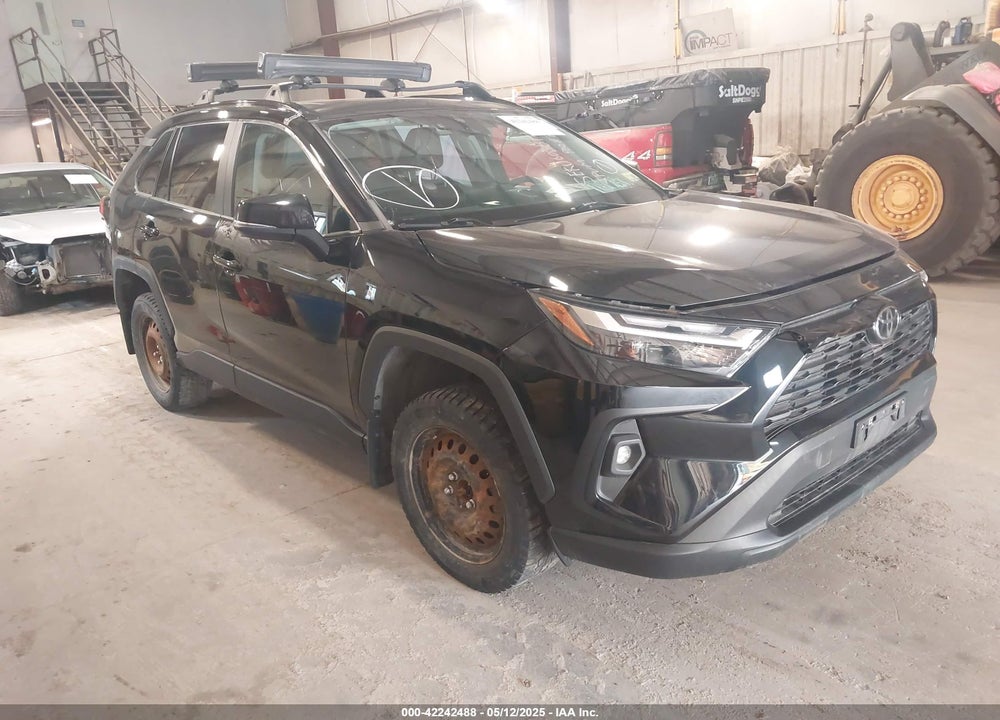 2022 TOYOTA RAV4 XLE PREMIUM VIN: 2T3A1RFV1NW311285