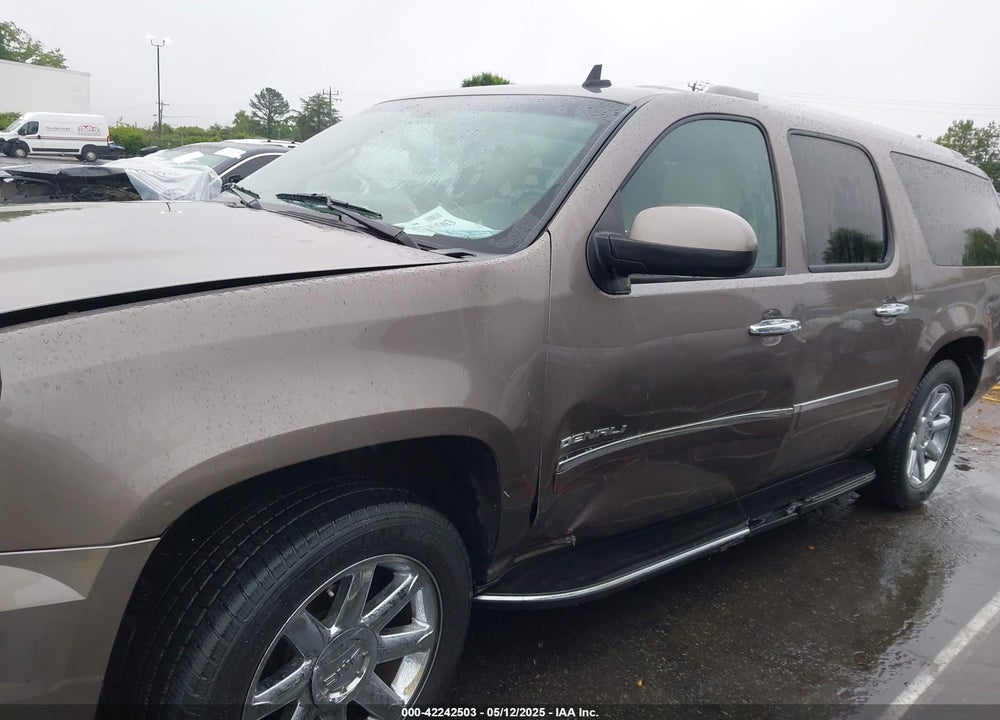 2012 GMC YUKON XL VIN: 1GKS1MEF1CR307997