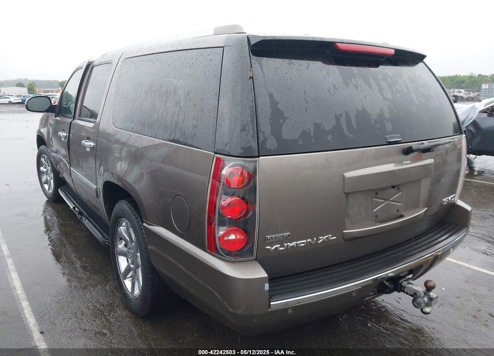 2012 GMC YUKON XL VIN: 1GKS1MEF1CR307997