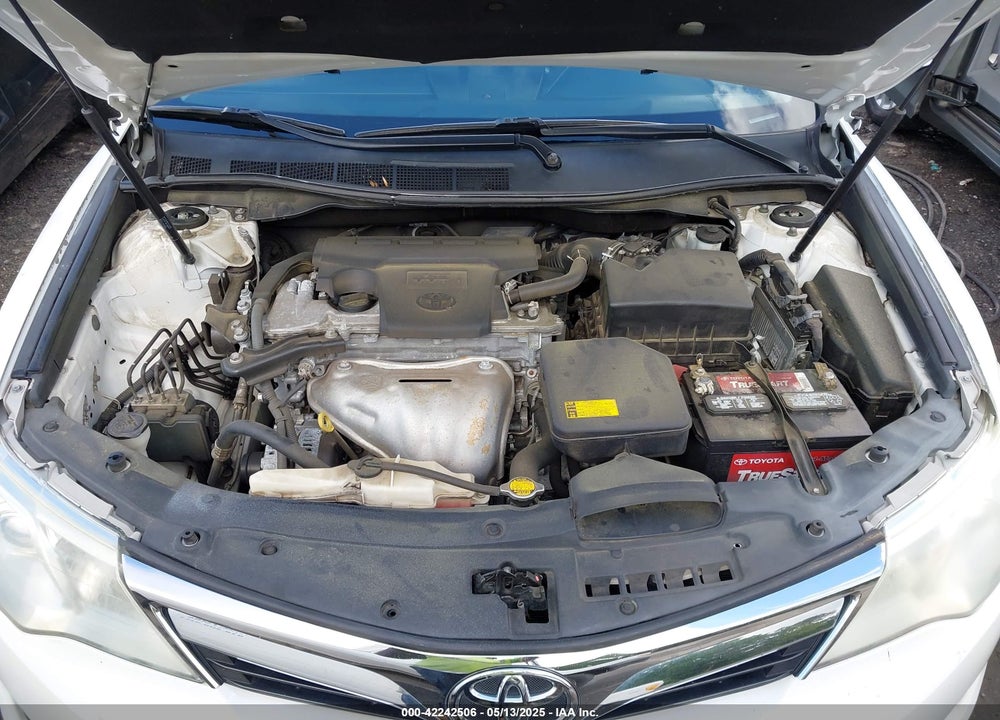 2014 TOYOTA CAMRY LE VIN: 4T4BF1FK8ER393270