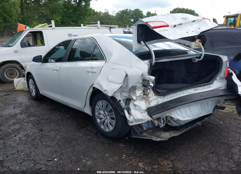 2014 TOYOTA CAMRY LE VIN: 4T4BF1FK8ER393270