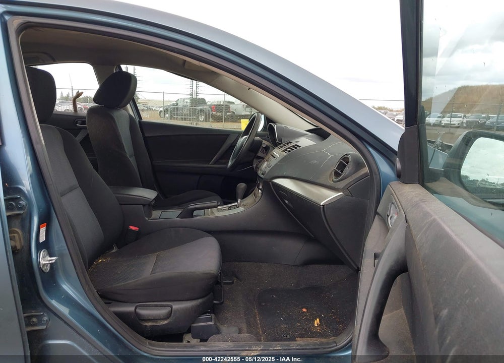 2010 MAZDA MAZDA3 VIN: JM1BL1SF2A1235227