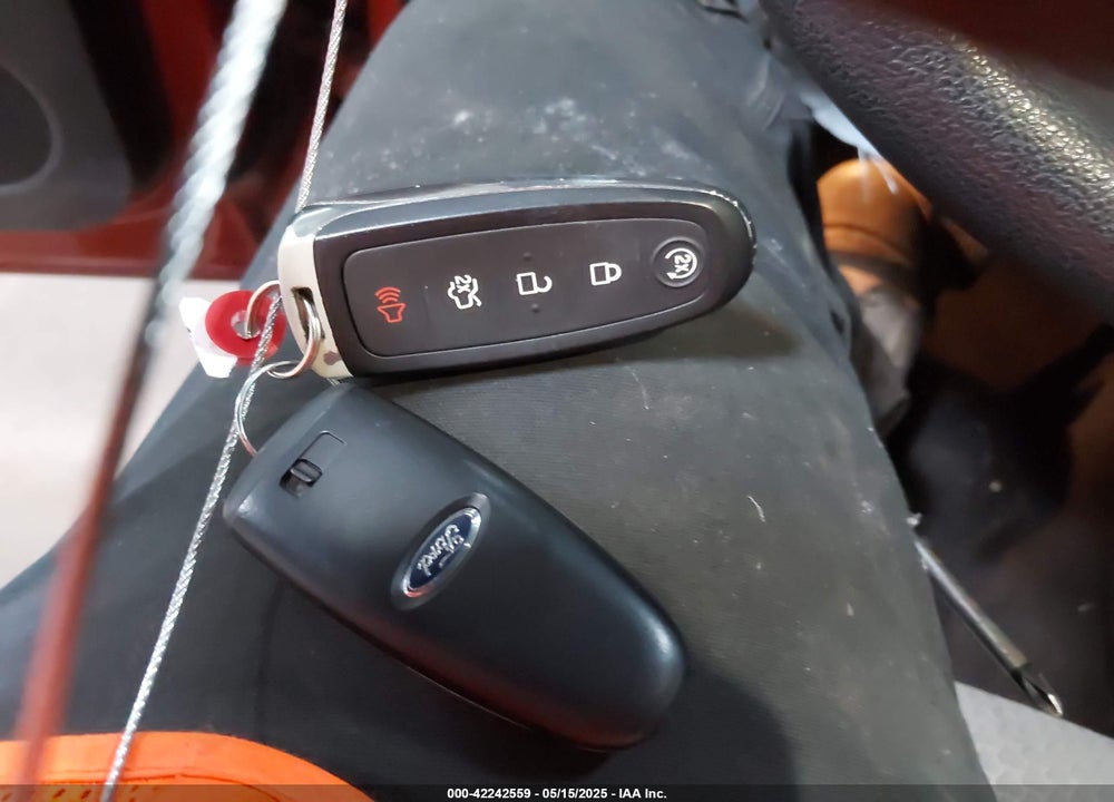 2019 FORD ESCAPE VIN: 1FMCU9GD8KUB27830