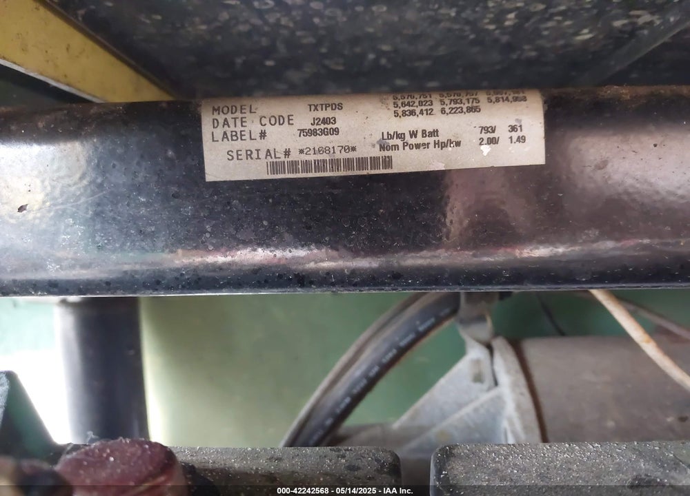 2003 EZ GO GOLF CART VIN: 2108170