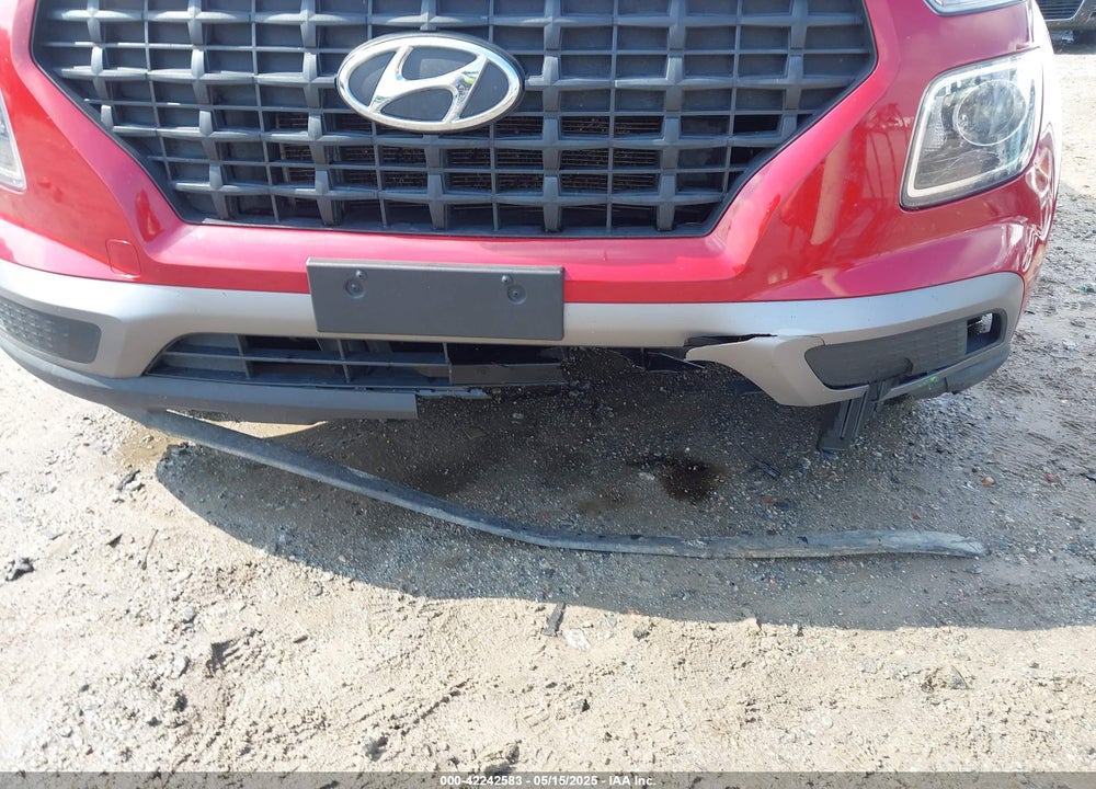 2021 HYUNDAI VENUE VIN: KMHRB8A31MU065989