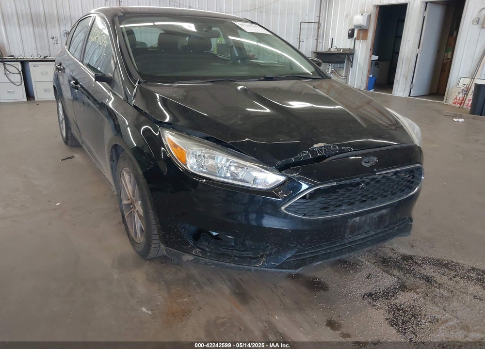 2017 FORD FOCUS VIN: 1FADP3K27HL290380