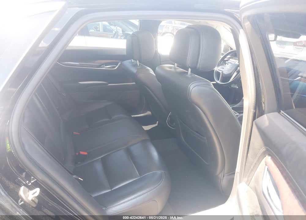 2013 CADILLAC XTS VIN: 2G61P5S37D9101989
