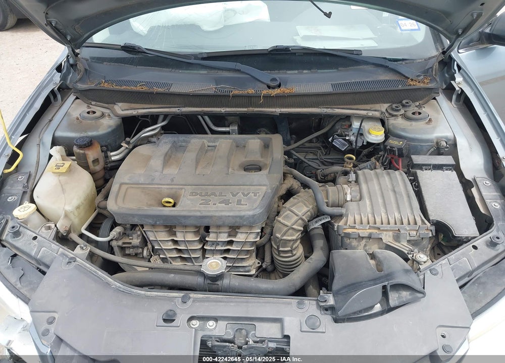 2010 CHRYSLER SEBRING VIN: 1C3CC4FB4AN163330