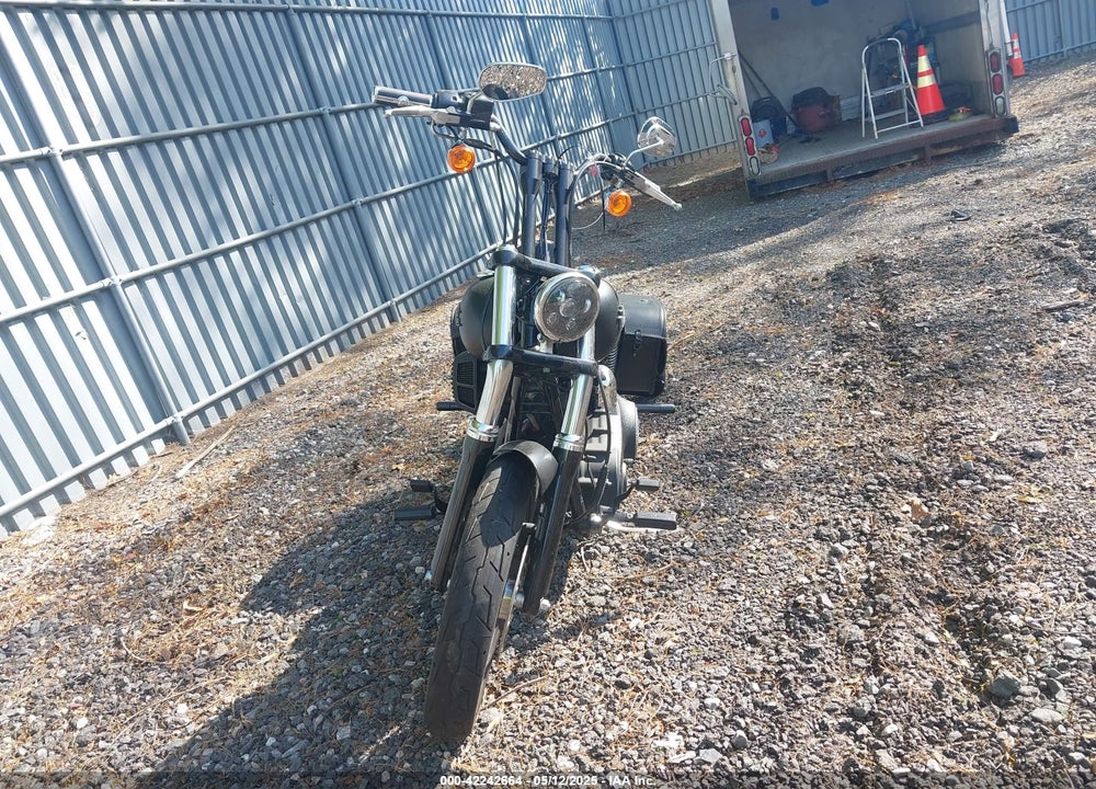 2017 HARLEY-DAVIDSON FXDB DYNA STREET BOB VIN: 1HD1GXM11HC318911