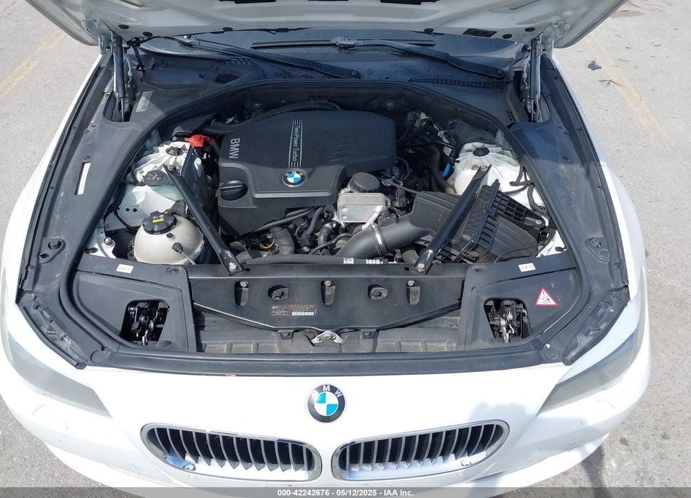 2012 BMW 528I XDRIVE VIN: WBAXH5C51CDW04081