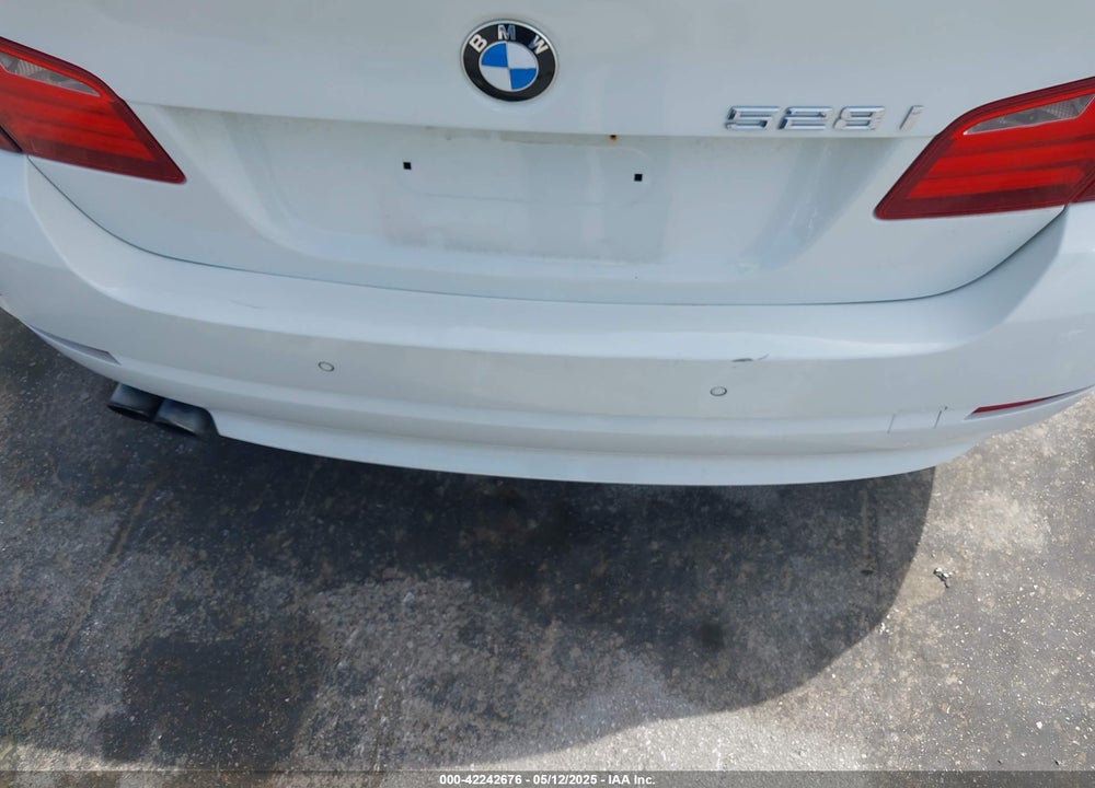 2012 BMW 528I XDRIVE VIN: WBAXH5C51CDW04081