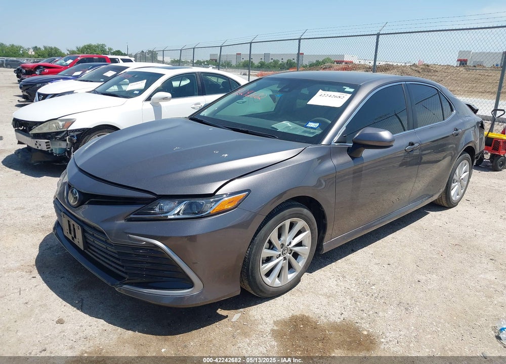 2021 TOYOTA CAMRY VIN: 4T1C11AK3MU526276