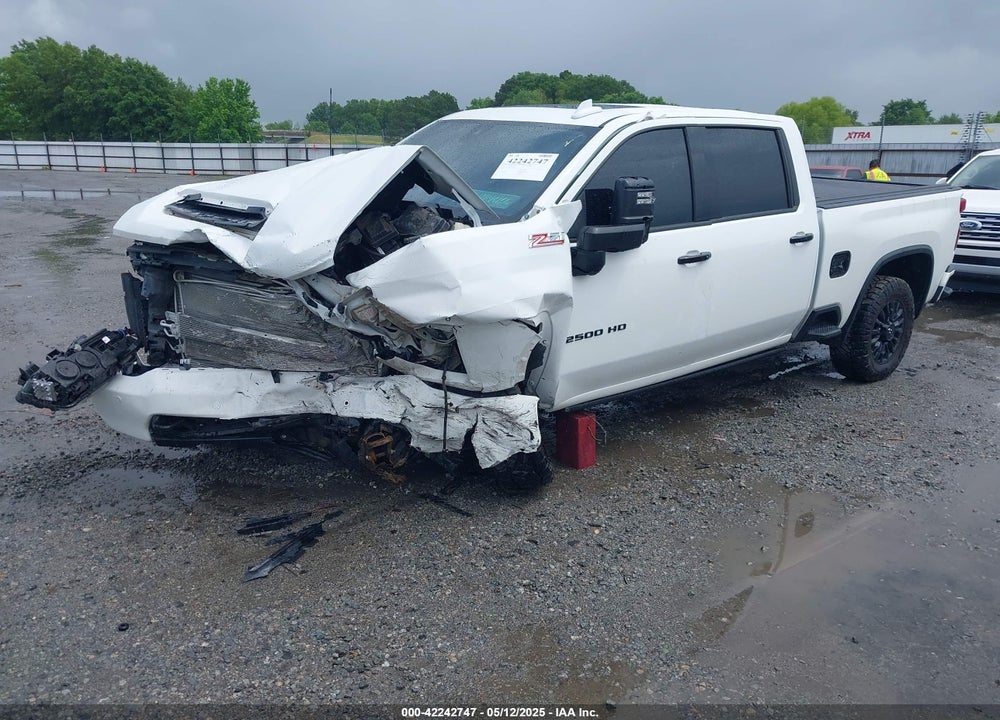2021 CHEVROLET SILVERADO 2500HD 4WD STANDARD BED LTZ VIN: 1GC4YPEY3MF239790