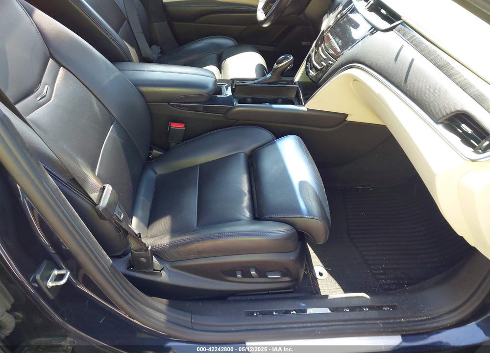 2013 CADILLAC XTS PLATINUM VIN: 2G61V5S35D9221098