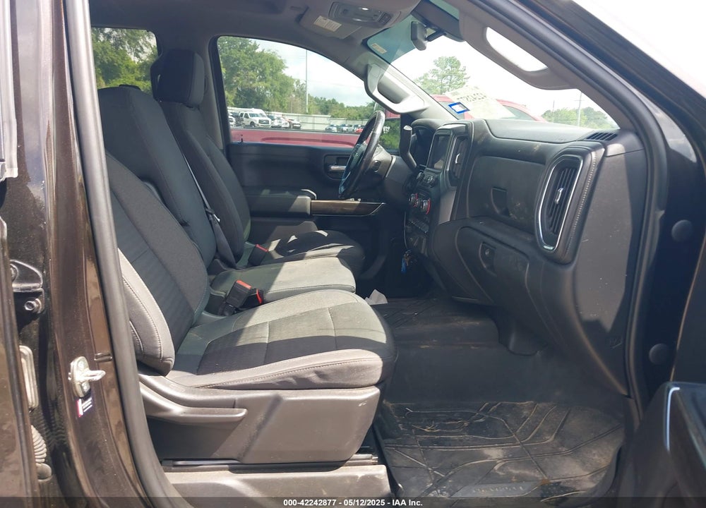 2019 CHEVROLET SILVERADO 1500 LT VIN: 3GCUYDED5KG160788