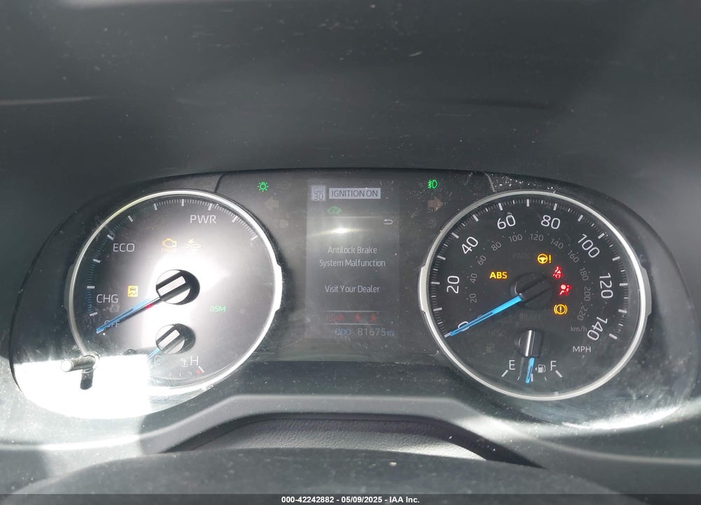 2021 TOYOTA RAV4 HYBRID XLE VIN: JTMRWRFVXMD110128
