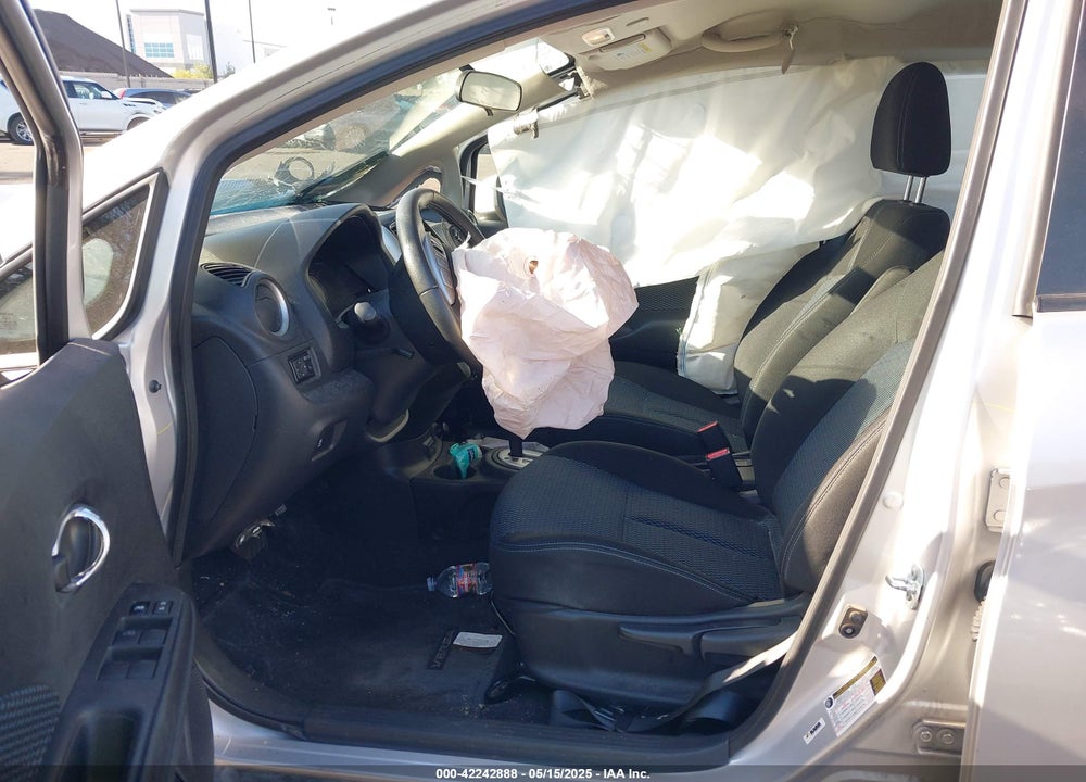 2017 NISSAN VERSA NOTE SV VIN: 3N1CE2CP4HL354852