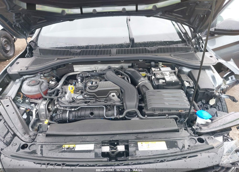 2024 VOLKSWAGEN JETTA VIN: 3VWBM7BUXRM034024
