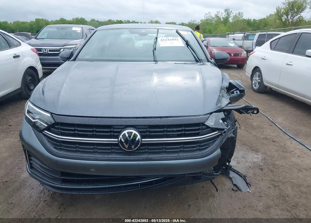 2024 VOLKSWAGEN JETTA VIN: 3VWBM7BUXRM034024