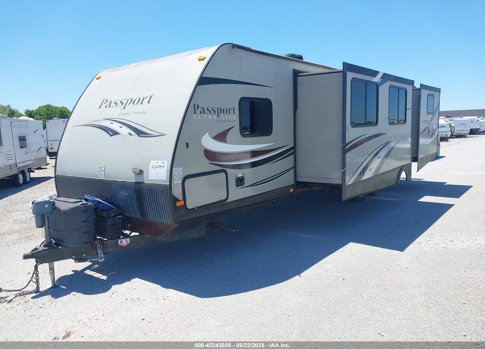 2015 KEYS 3290 BH VIN: 4YDT3292XFT414525