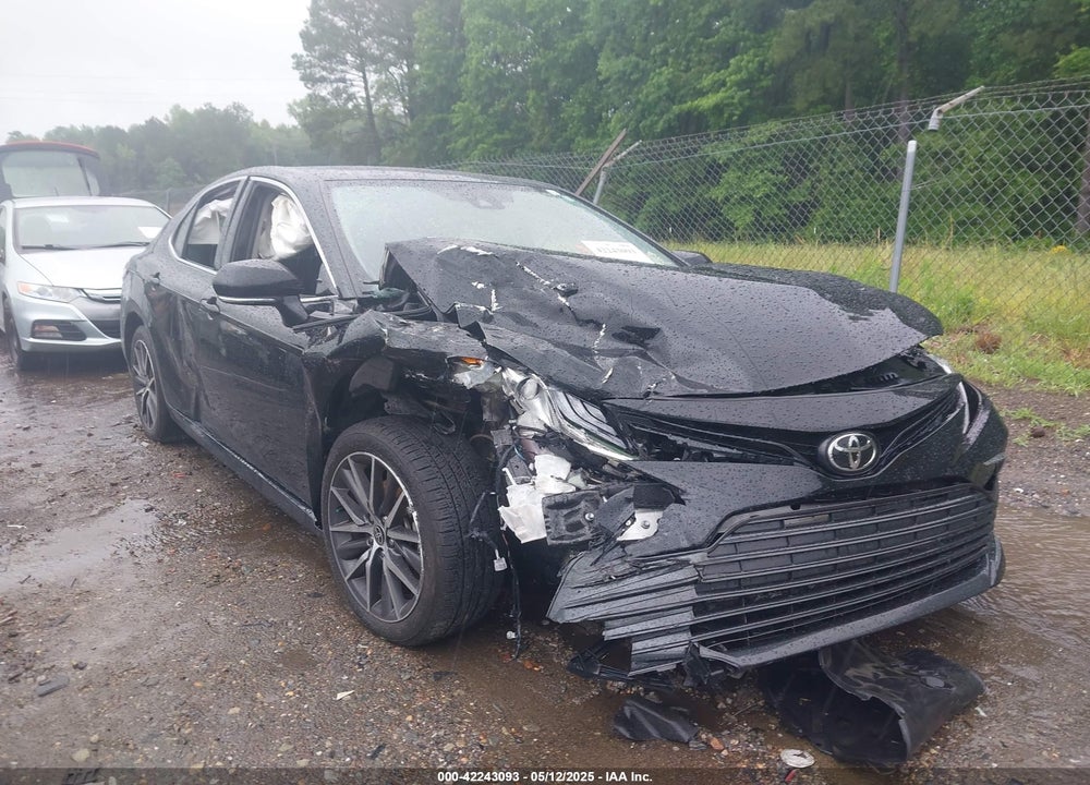 2022 TOYOTA CAMRY XLE VIN: 4T1F11AK8NU076638