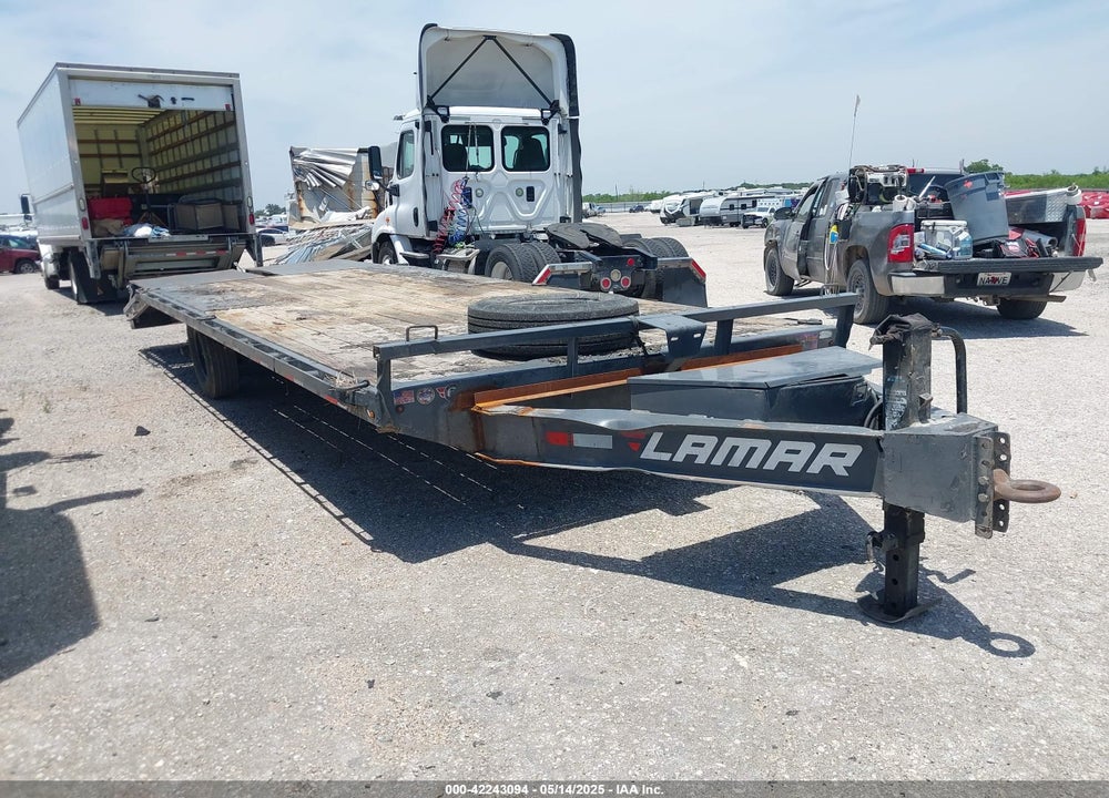 2023 LAMAR DECKOVER VIN: 5RVF82429PP117660