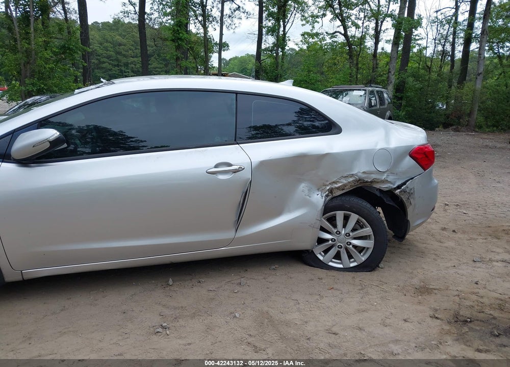 2015 KIA FORTE KOUP VIN: KNAFX6A85F5261081