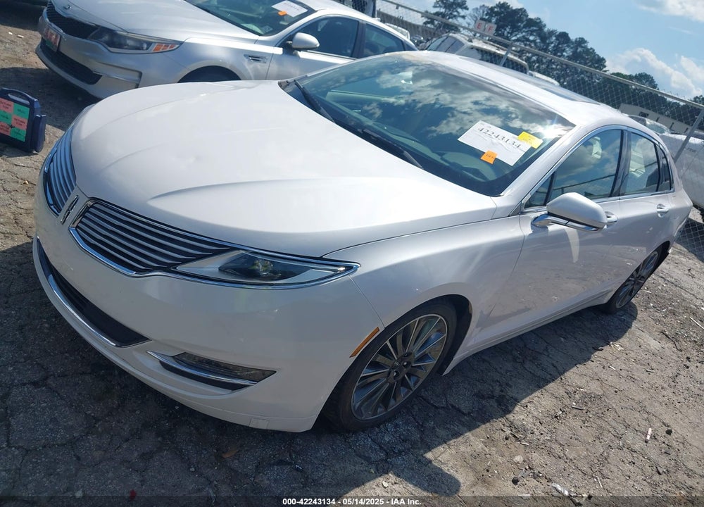 2013 LINCOLN MKZ VIN: 3LN6L2GKXDR812881