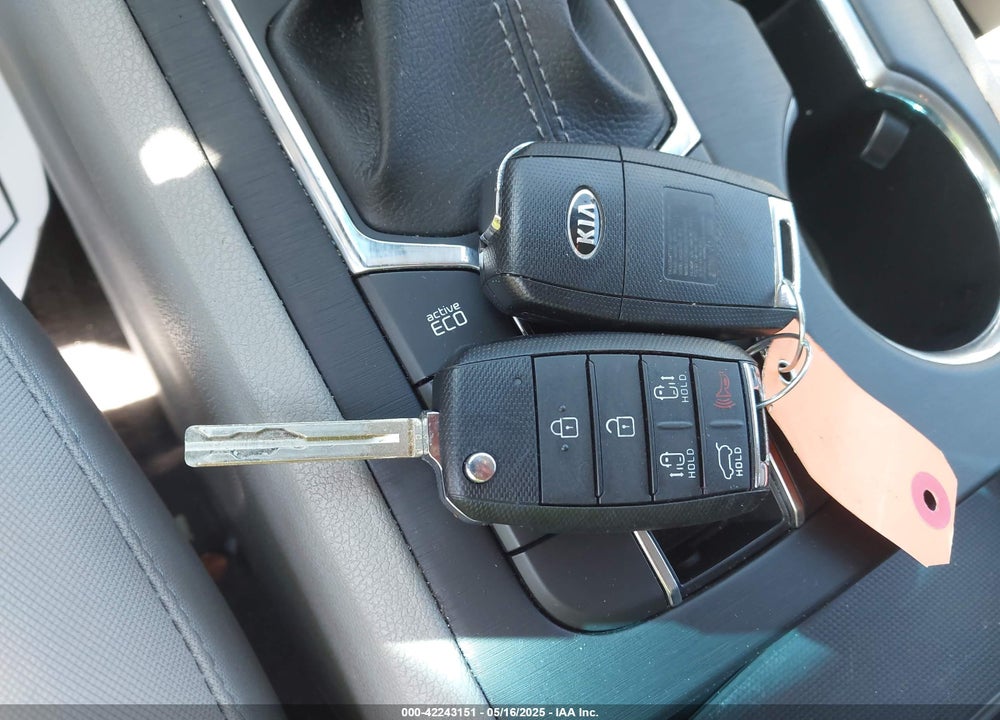 2021 KIA SEDONA LX VIN: KNDMB5C16M6669115