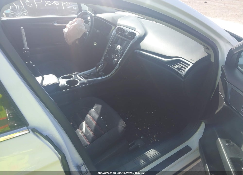 2013 FORD FUSION VIN: 3FA6P0HRXDR316588