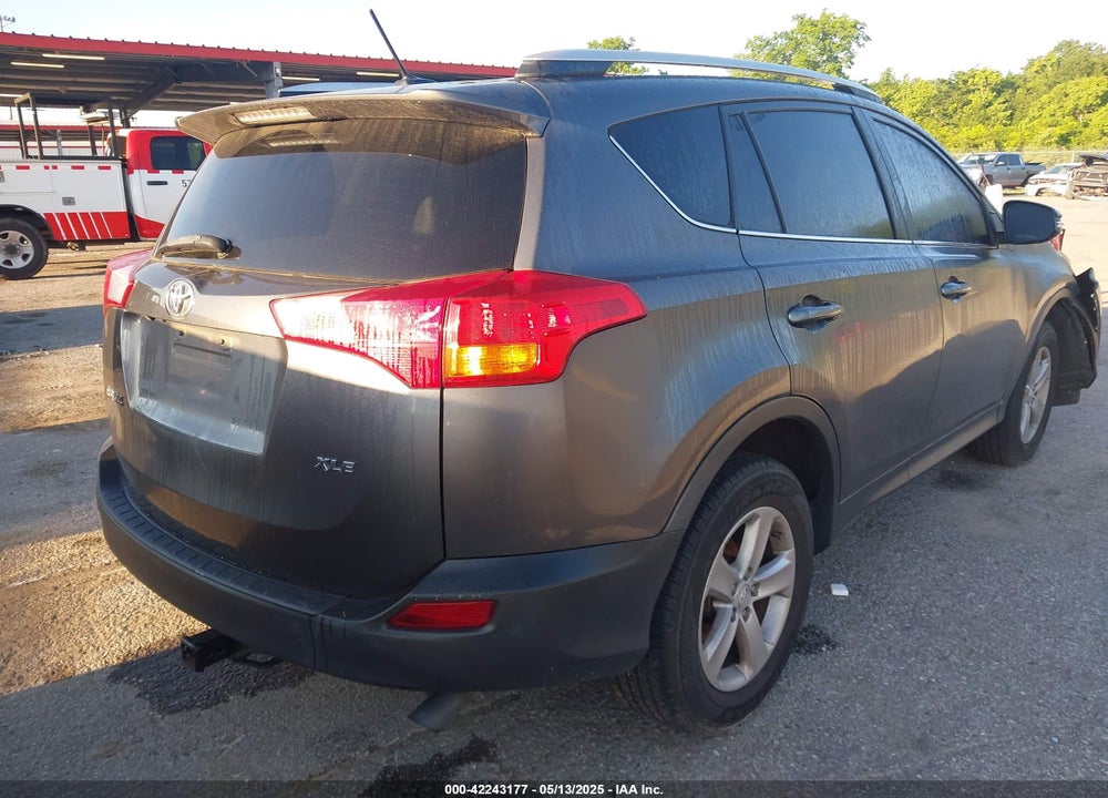 2014 TOYOTA RAV4 XLE VIN: 2T3WFREV5EW084966