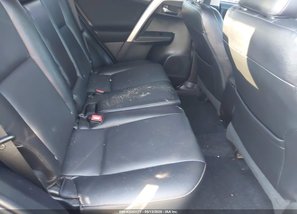 2014 TOYOTA RAV4 XLE VIN: 2T3WFREV5EW084966